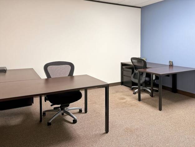 Bürofläche zur Miete provisionsfrei 179 € 8 m² Bürofläche Flughafenstraße 12 Niederrad Frankfurt am Main 60549