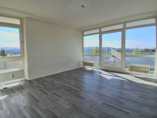Wohnung zum Kauf 139.000 € 2 Zimmer 67,7 m² 8. Geschoss frei ab sofort Lahr Lahr/Schwarzwald 77933