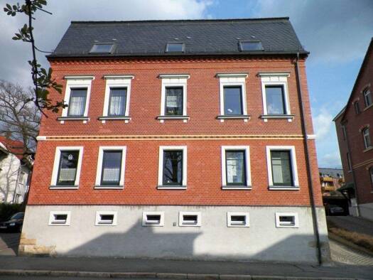 Wohnung zur Miete 325 € 2 Zimmer 50 m² 2. Geschoss Karlstraße 1 Niederplanitz Zwickau 08062