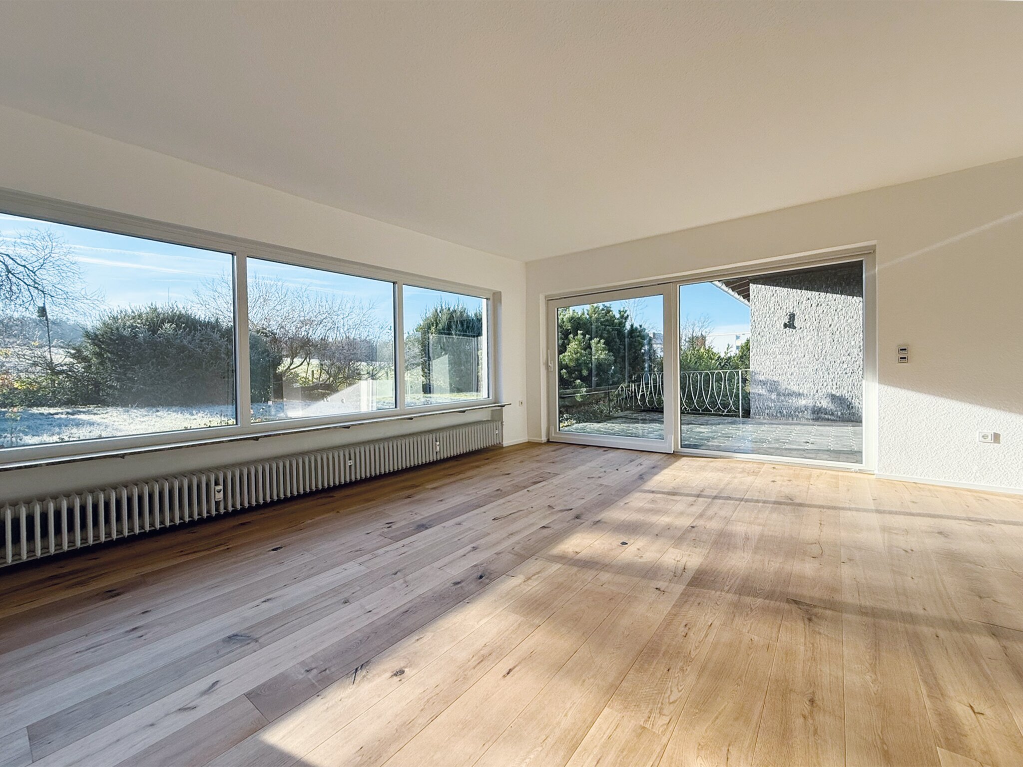 Mehrfamilienhaus zur Miete 2.250 € 7 Zimmer 175 m²<br/>Wohnfläche 1.350 m²<br/>Grundstück ab sofort<br/>Verfügbarkeit Haydnstraße Leihgestern Linden 35440