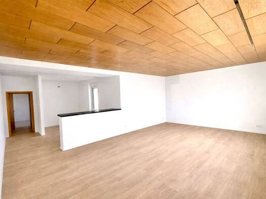 WG-Zimmer zur Miete 1.150 € 3,5 Zimmer 128 m² Geschoss EG/1 frei ab 15.04.2026 Giesen 31180