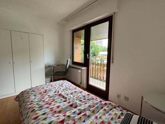 WG-Zimmer zur Miete Wohnen auf Zeit 640 € 14 m² frei ab 22.08.2025 Fridingerstrasse 0 Sillenbuch Stuttgart Sillenbuch 70619