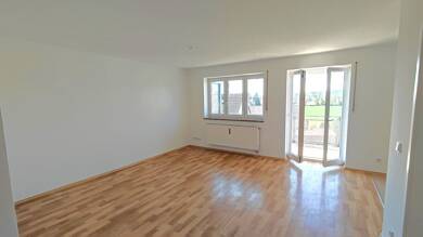 Wohnung zur Miete 525 € 2 Zimmer 65,5 m² 3. Geschoss frei ab 01.06.2025 Kettelerstraße 8 Kernstadt Schwandorf Schwandorf 92421