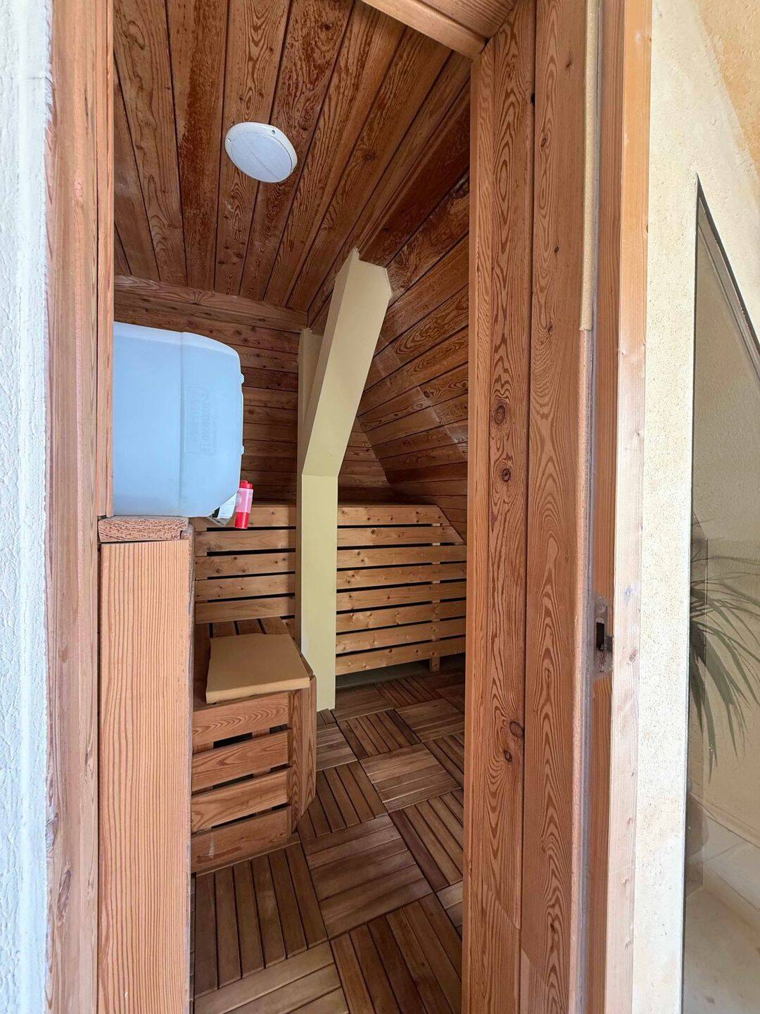 Property thumbnail 21