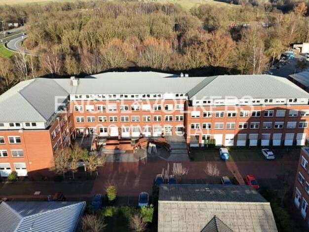 Bürofläche zur Miete 7,50 € 2.196 m² Bürofläche teilbar ab 208 m² Lehe Bremen 28359