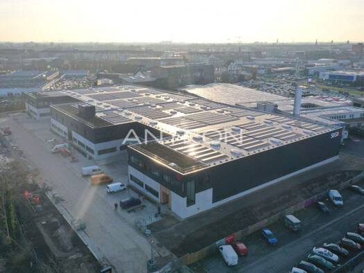 Lagerhalle zur Miete - Erstbezug 324 m² Lagerfläche Lierenfeld Düsseldorf 40231