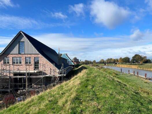 Wohnung zur Miete - Erstbezug 1.997 € 3 Zimmer 167 m² 1. Geschoss frei ab 01.04.2026 Moorrege 25436