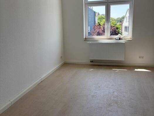 Wohnung zur Miete 679 € 2 Zimmer 80 m² 2. Geschoss Albertstraße 82 a Barmen Heckinghausen 42289
