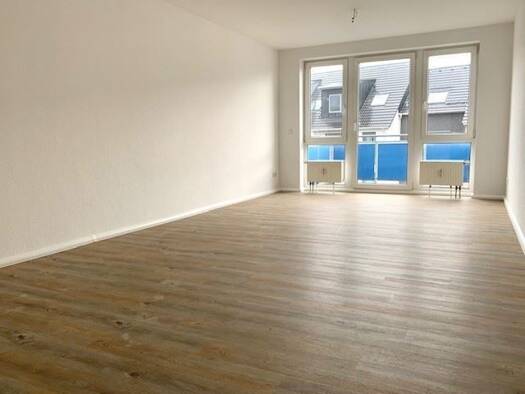 Studio zur Miete 305 € 1 Zimmer 49,1 m² 4. Geschoss frei ab 01.10.2026 Altendorfer Straße 30 Schloßchemnitz Chemnitz 09113