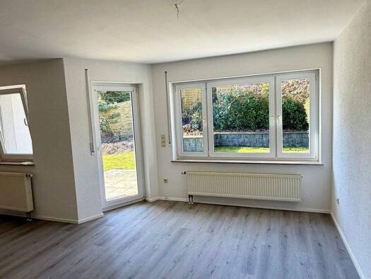 Doppelhaushälfte zur Miete 1.400 € 5 Zimmer 140 m² 300 m² Grundstück frei ab sofort Wullenstetten Senden 89250