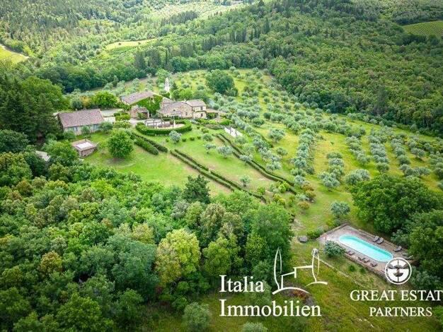 Bauernhaus zum Kauf 2.400.000 € 40 Zimmer 1.000 m² 520.930 m² Grundstück Barberino Tavarnelle 50028