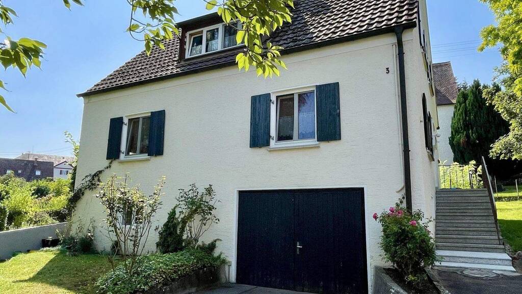 Mehrfamilienhaus zum Kauf 265.000 € 4 Zimmer 105 m² 552 m² Grundstück Wallerstein 86757