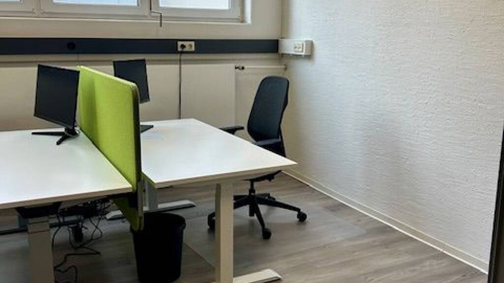 Bürofläche zur Miete provisionsfrei 499 € 30 m² Bürofläche Hundsschleestraße In Laisen Reutlingen 72766