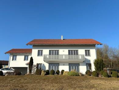 Einfamilienhaus zur Miete 1.600 € 2 Zimmer 260 m² 1.700 m² Grundstück Pitzling Eichendorf / Pitzling 94428