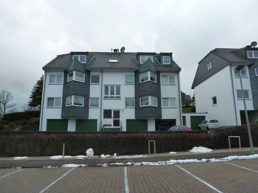 Wohnung zur Miete 555 € 2 Zimmer 65 m² Geschoss -3/3 frei ab 01.03.2026 Wipperfürth 51688