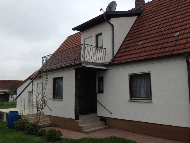 Einfamilienhaus zur Miete 2.500 € 7 Zimmer 169 m² 720 m² Grundstück Reiterweg 30 Manching 85077