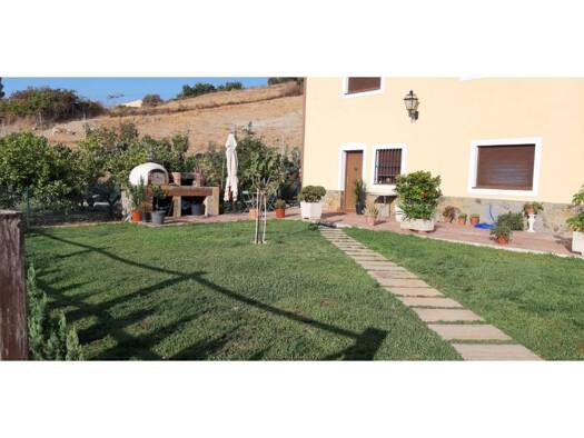 Villa zur Miete 1.600 € 3 Zimmer 128 m² Estepona 29680