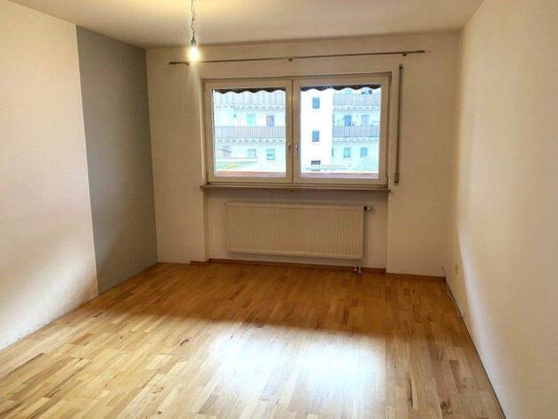 Wohnung zum Kauf 326.500 € 3 Zimmer 81 m² Steinbühl Nürnberg 90443