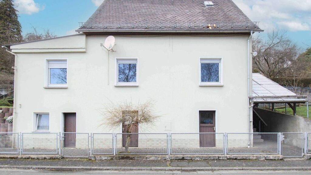 Sonstiges zum Kauf als Kapitalanlage geeignet 150.000 € 5 Zimmer 109,7 m² 627 m² Grundstück Donsbach Dillenburg 35686