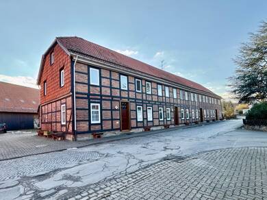 Mehrfamilienhaus zum Kauf 659.000 € 32 Zimmer 800 m² 1.538 m² Grundstück Wispenstein Alfeld (Leine) / Wispenstein 31061