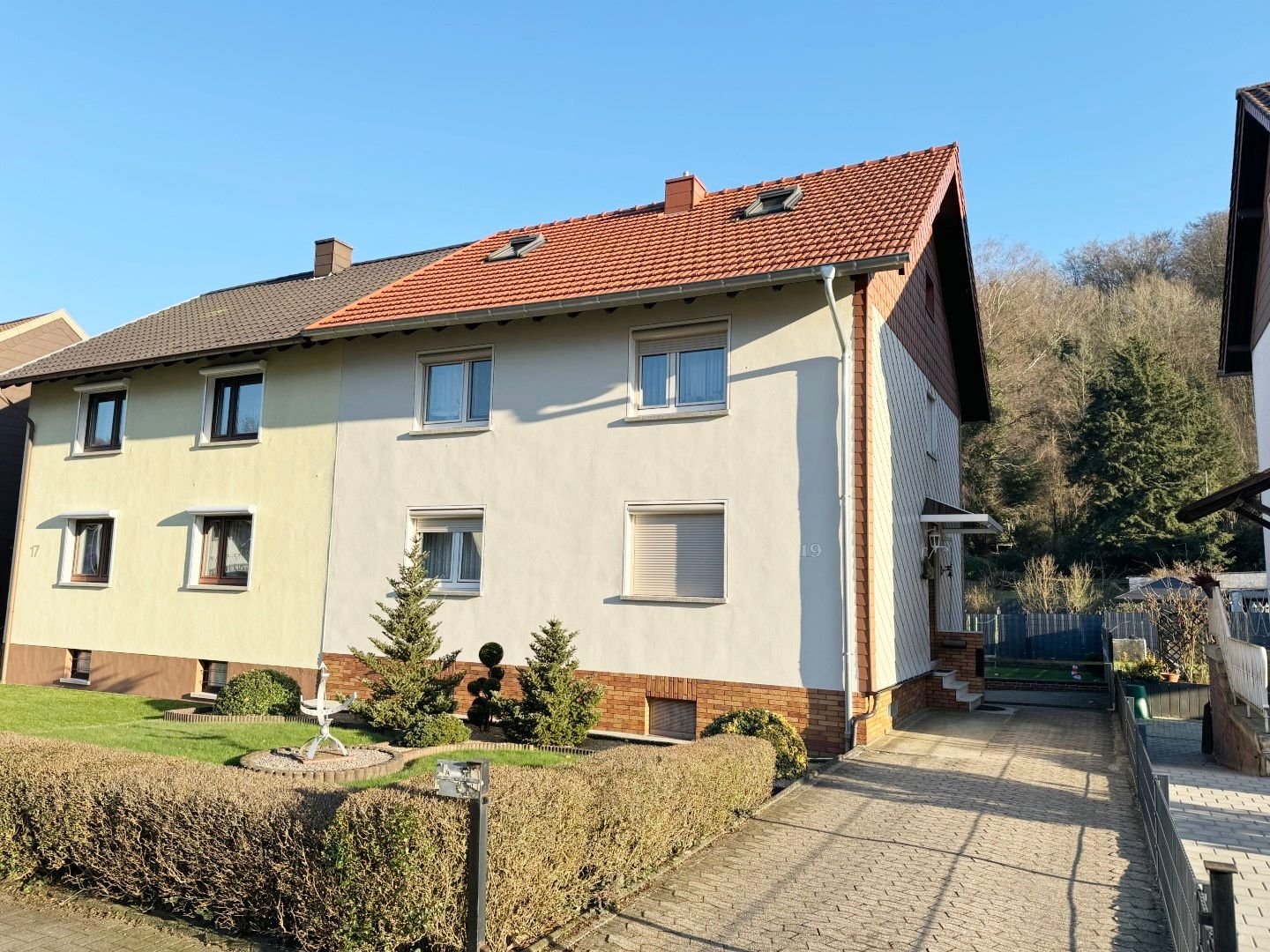 Mehrfamilienhaus zum Kauf 209.000 € 8 Zimmer 155 m²<br/>Wohnfläche 387 m²<br/>Grundstück Oberwürzbach St. Ingbert 66386