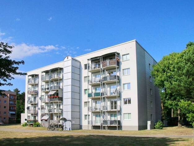 Wohnung zur Miete 425 € 2 Zimmer 42,1 m² 3. Geschoss Waldesruh 2 Wünsdorf Zossen 15806