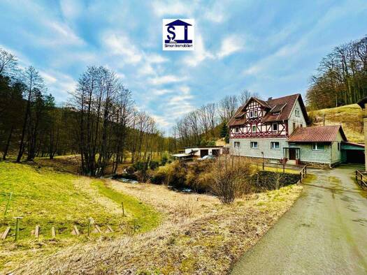 Mehrfamilienhaus zum Kauf 150.000 € 9 Zimmer 256 m² 2.447 m² Grundstück Brotterode Trusetal / Laudenbach 98596