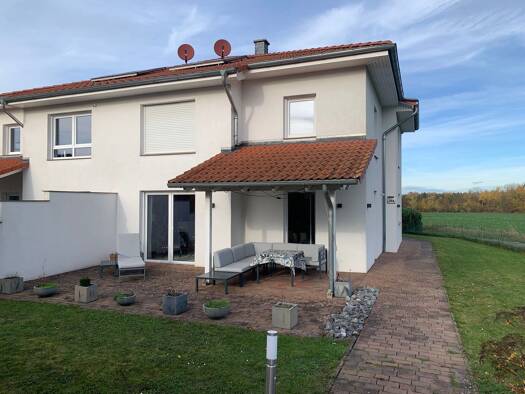 Doppelhaushälfte zur Miete 1.950 € 5 Zimmer 185 m² 560 m² Grundstück frei ab 01.04.2026 Kleinenbremen Porta Westfalica 32457