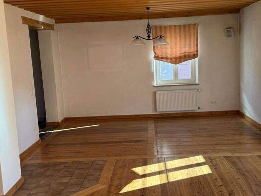 Reihenendhaus zum Kauf 385.000 € 7 Zimmer 201 m² 270 m² Grundstück frei ab sofort Neue Gasse 32 Ellingen Ellingen 91792