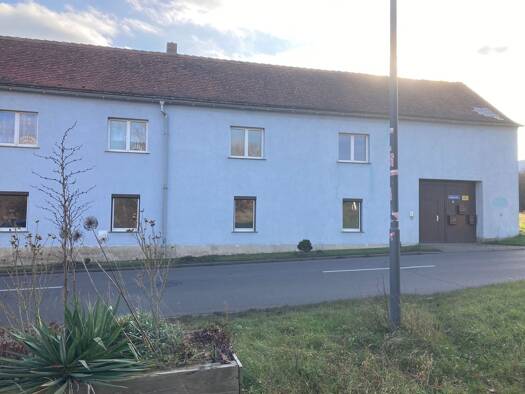 Haus zum Kauf 85.000 € 10 Zimmer 249 m² 651 m² Grundstück Nonnewitz Zeitz 06711