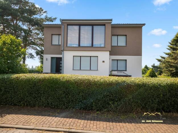 Einfamilienhaus zum Kauf 350.000 € 5 Zimmer 180 m² 667 m² Grundstück Mühlstraße 4 Gröbern Muldestausee 06774