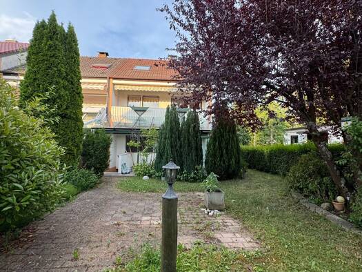 Reihenendhaus zum Kauf 580.000 € 5 Zimmer 128 m² 327 m² Grundstück frei ab sofort Friedrichshafen Friedrichshafen 88045