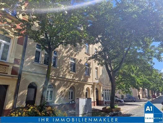 Wohnung zum Kauf 129.000 € 3 Zimmer 78,4 m² Innenstadt Mitte 06110