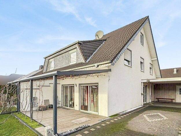 Doppelhaushälfte zum Kauf 369.000 € 4 Zimmer 133,8 m² 334 m² Grundstück Geseke 59590