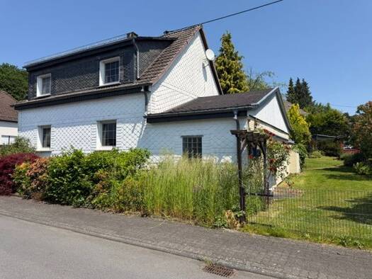Einfamilienhaus zum Kauf 188.880 € 4 Zimmer 113 m² 1.093 m² Grundstück Lautzert Oberdreis 57639
