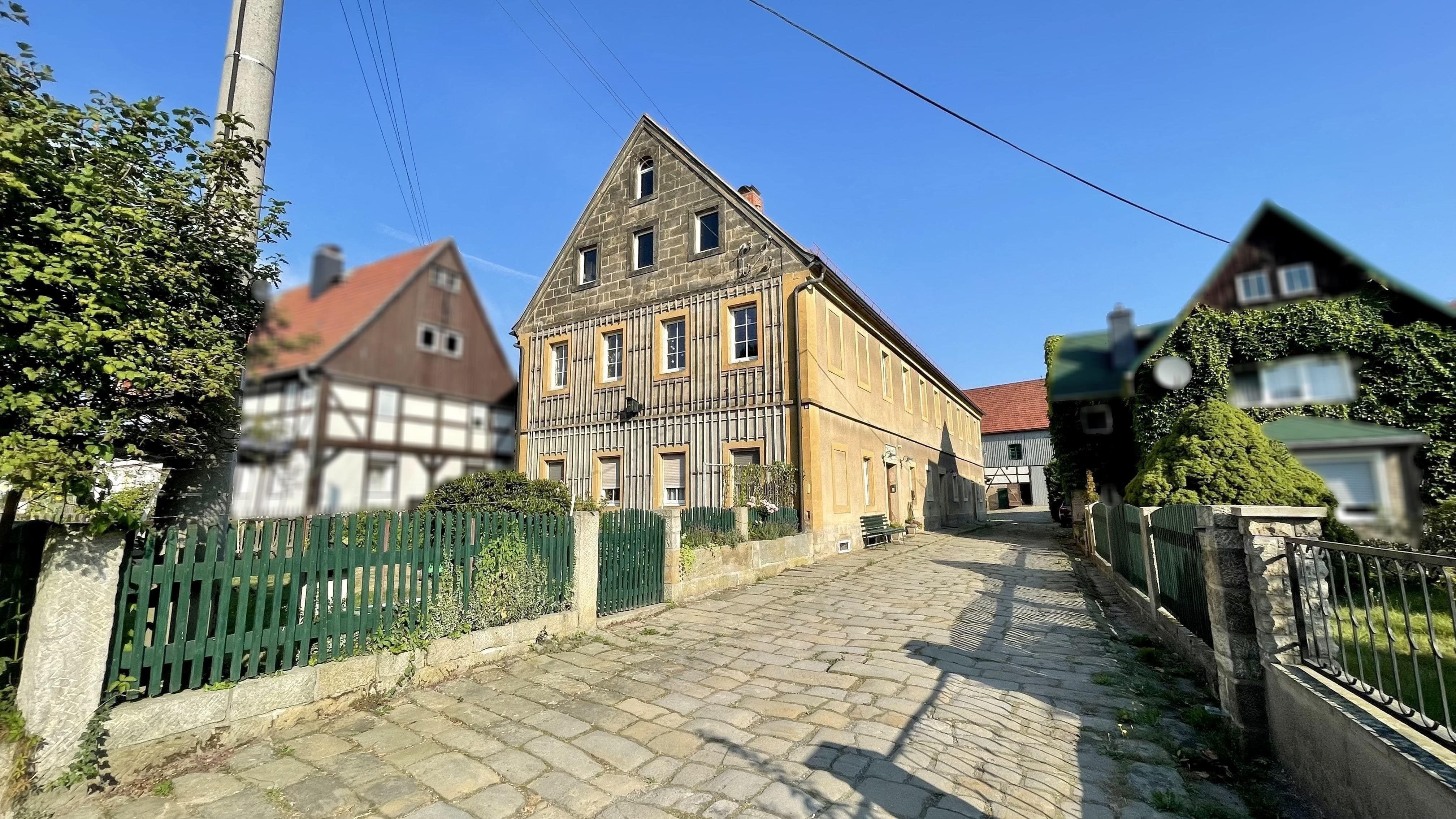 Mehrfamilienhaus zum Kauf provisionsfrei 599.000 € 16 Zimmer 524,7 m²<br/>Wohnfläche 151.556 m²<br/>Grundstück Dorf Wehlen Stadt Wehlen 01829