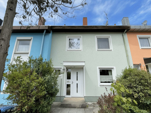 Reihenmittelhaus zum Kauf 489.000 € 4 Zimmer 146 m² 201 m² Grundstück frei ab sofort Burgfarrnbach Fürth 90768