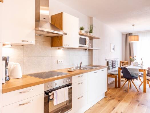 Wohnung zur Miete Wohnen auf Zeit 3.885 € 3 Zimmer 60 m² frei ab sofort Klagenfurt 9122