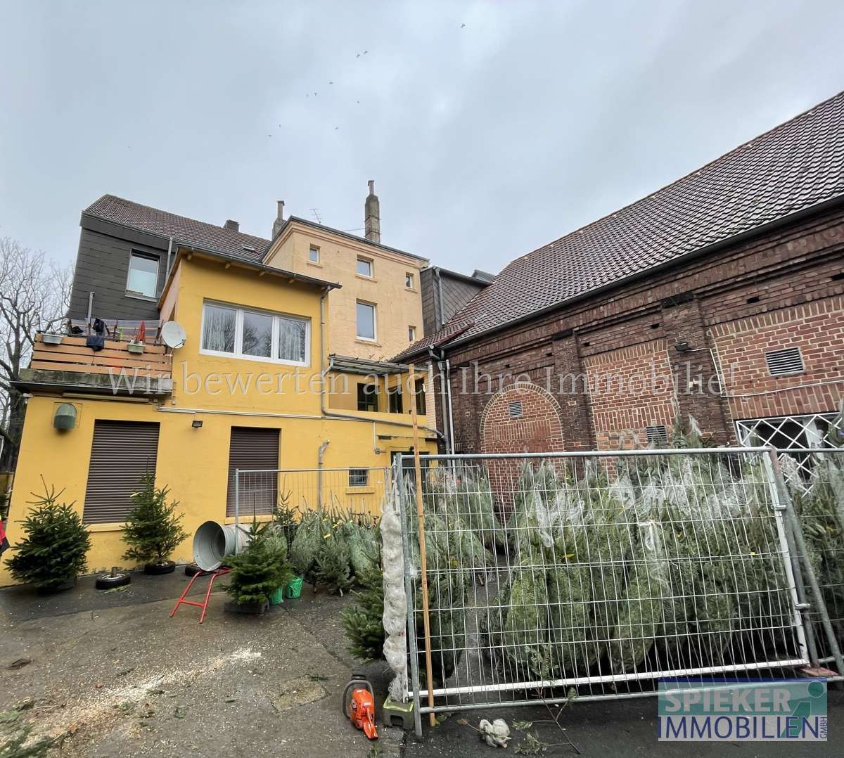 Wohn- und Geschäftshaus zum Kauf als Kapitalanlage geeignet 677.000 € 18 Zimmer 500 m²<br/>Fläche 711 m²<br/>Grundstück Hallerey Dortmund 44149