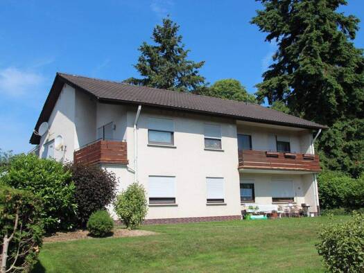 Mehrfamilienhaus zum Kauf 199.000 € 8 Zimmer 165 m² 880 m² Grundstück Schlitz 36110