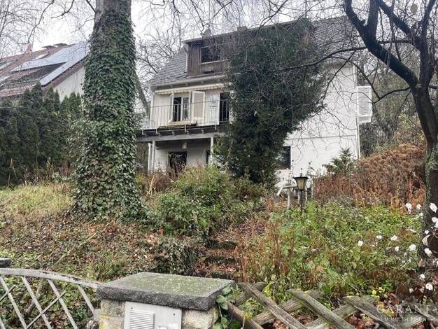 Einfamilienhaus zum Kauf 435.000 € 4 Zimmer 115 m² 625 m² Grundstück Leonberg Leonberg 71229