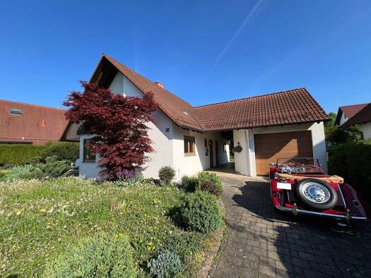 Einfamilienhaus zur Miete 2.100 € 6 Zimmer 150 m² 868 m² Grundstück Jungingen Ulm 89081