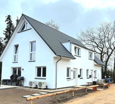 Doppelhaushälfte zur Miete 1.699 € 4 Zimmer 115 m² 250 m² Grundstück Brodersdorf 24235