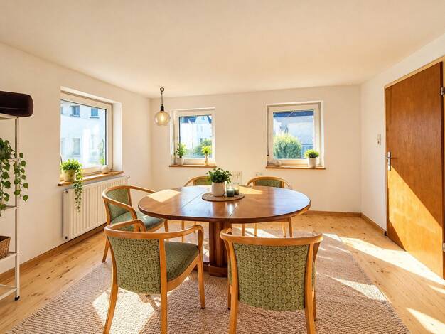 Einfamilienhaus zur Miete 1.200 € 7 Zimmer 135 m² 1.000 m² Grundstück Rißstraße 41 Rißtissen Ehingen (Donau) 89584