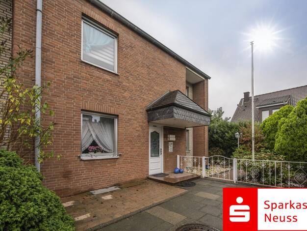 Mehrfamilienhaus zum Kauf 499.000 € 9 Zimmer 198 m² 479 m² Grundstück frei ab sofort Furth-Nord Neuss 41462