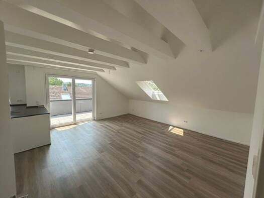 Wohnung zur Miete 1.250 € 3,5 Zimmer 86 m² Geschoss 2/2 frei ab sofort Schafhausen Weil der Stadt 71263