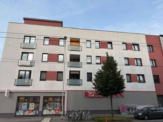 Wohnung zur Miete 1.250 € 3 Zimmer 113 m² Geschoss 3/4 frei ab sofort Beesener Straße 44 Lutherplatz Halle (Saale) 06110