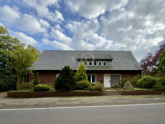 Einfamilienhaus zum Kauf 270.000 € 7 Zimmer 171,6 m² 2.115 m² Grundstück Berge Berge 49626