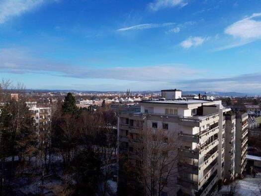 Wohnung zur Miete 1.130 € 4 Zimmer 113 m² 5. Geschoss frei ab 01.11.2026 Friedrich-Ebert-Straße Großprüfening-Dechbetten-Königswiesen Regensburg 93051 
