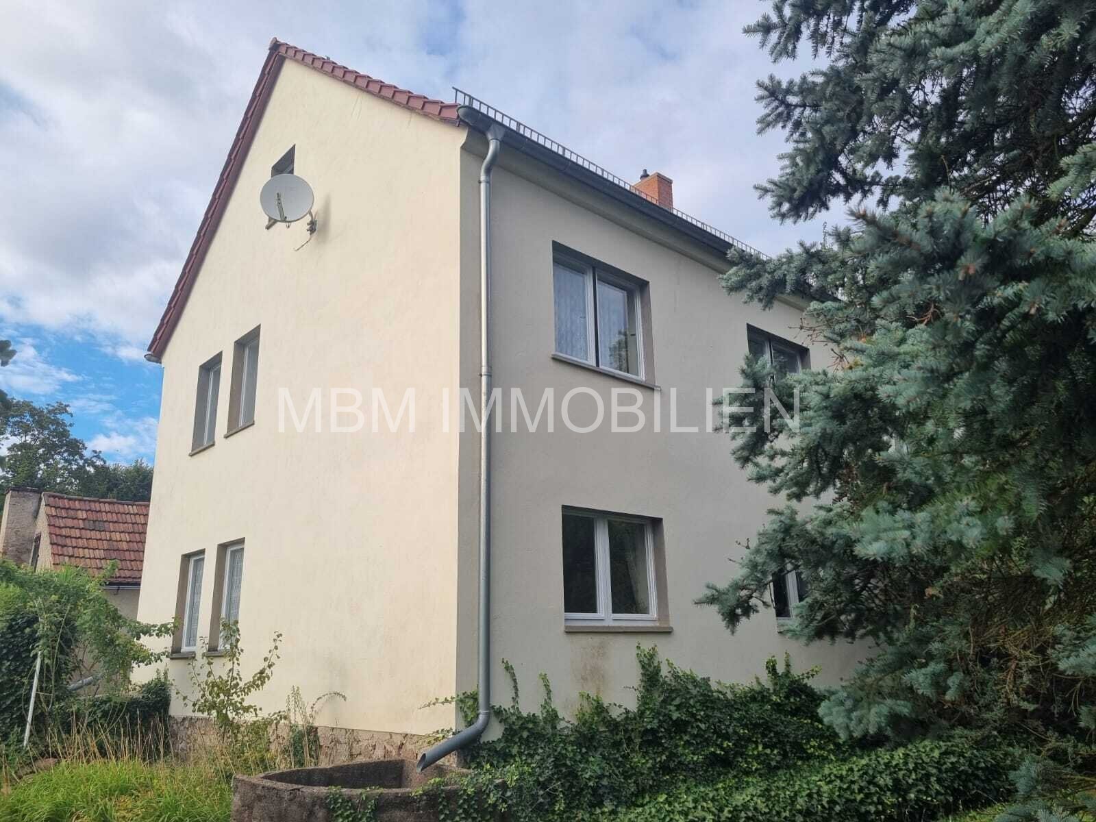 Einfamilienhaus zum Kauf provisionsfrei 782.600 € 6 Zimmer 149 m²<br/>Wohnfläche 1.593 m²<br/>Grundstück Radebeul 01445